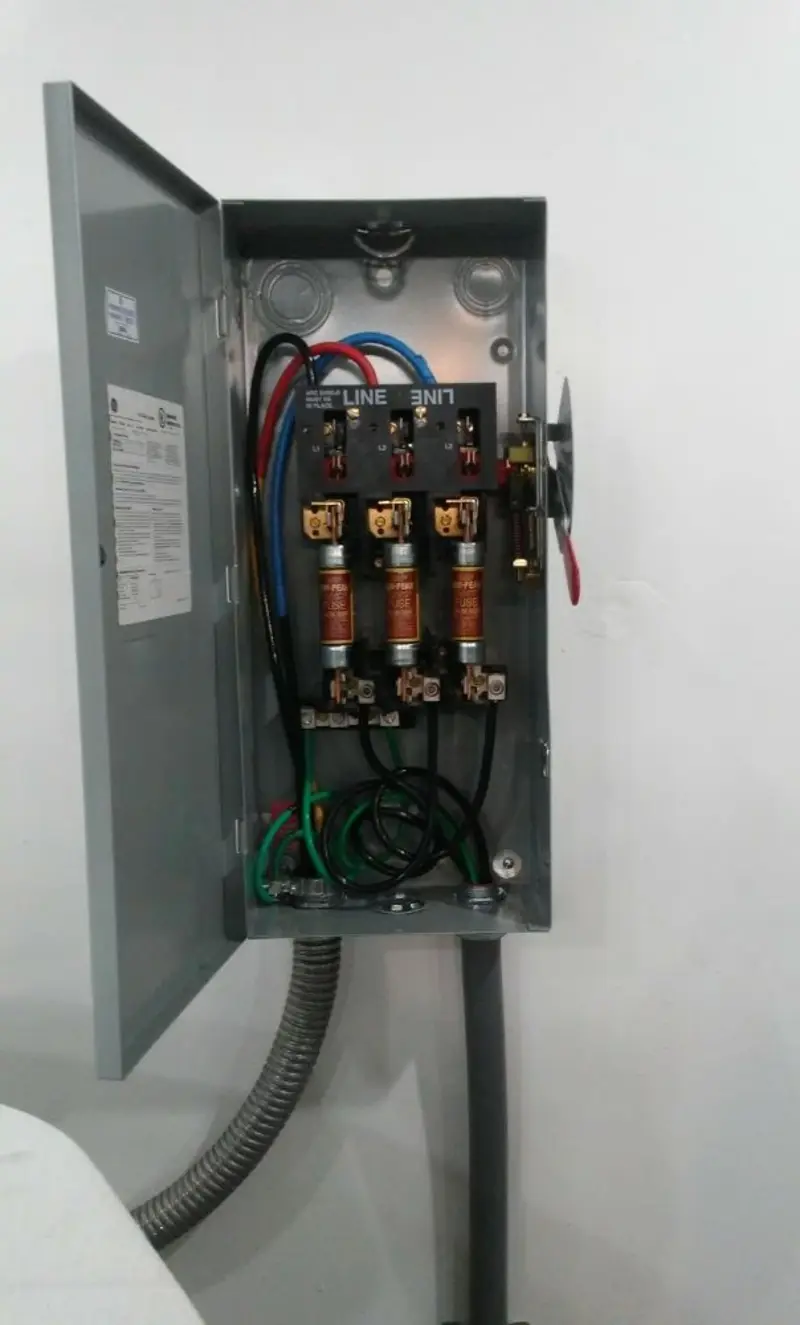 Three-phase disconnect switch installed for Electrical Wiring & Rewiring in South Bend
